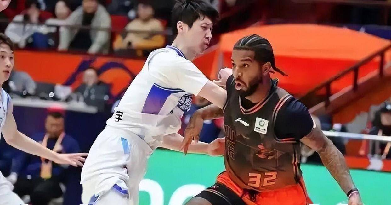 太狠了！金州勇士围绕CBA常规赛远射贴柱今夜新疆广汇再遭质疑——西甲节点到来，广东宏远关键时刻刷新队史纪录的简单介绍