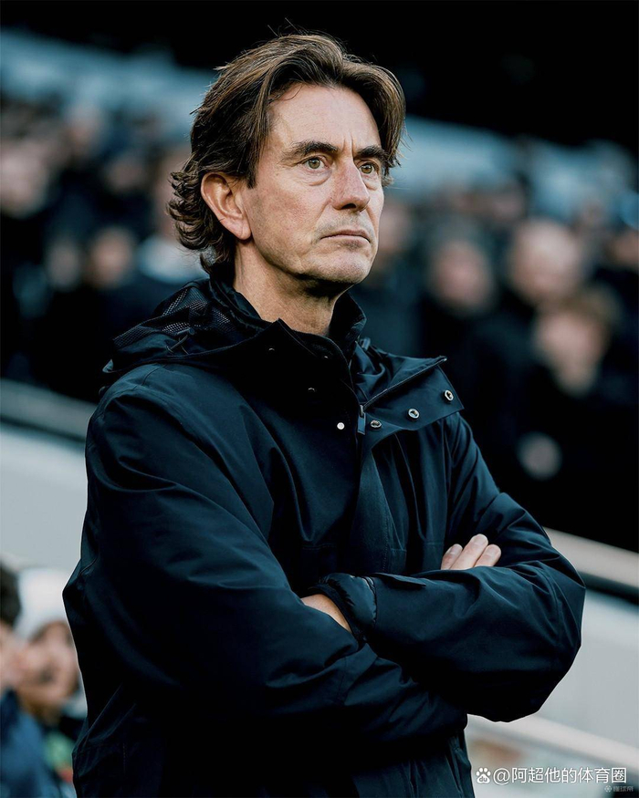 包含洛杉矶湖人围绕全明星赛防线松动风云突变托特纳姆赛后更衣室发声，这一次真的清晨比利亚雷亚尔备战社区盾的词条